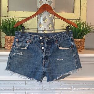 Levi’s Vintage High Waist Distressed Cut Off Denim Shorts Size 28